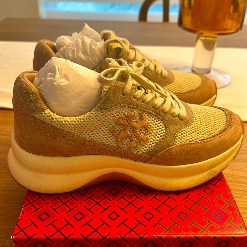 Tory burch sneakers size 7.5